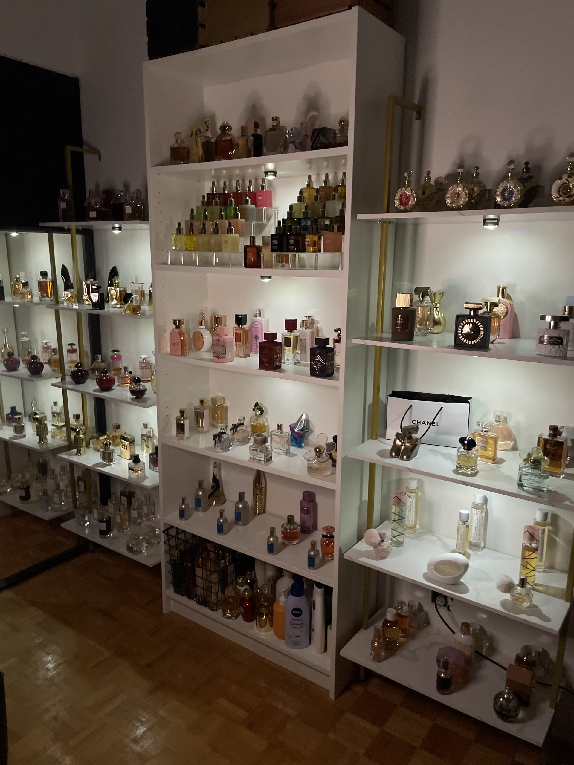 Perfume collection - The Perfume Librairie